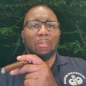 Meet your Posher, Philip